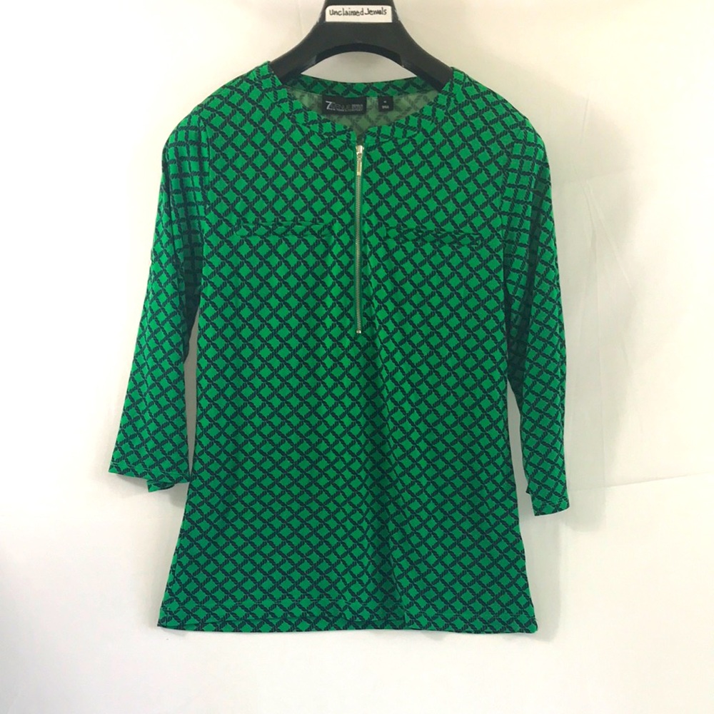 New York & Co green and blue top